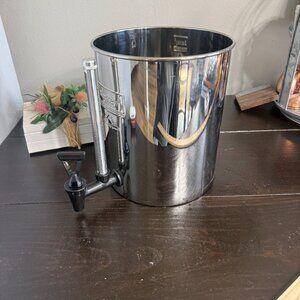 Berkey Water Filter System Bottom Tank Chamber Only Black Spigot Replacement